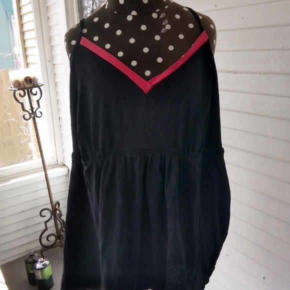 Shirts - Picture 6 of 8